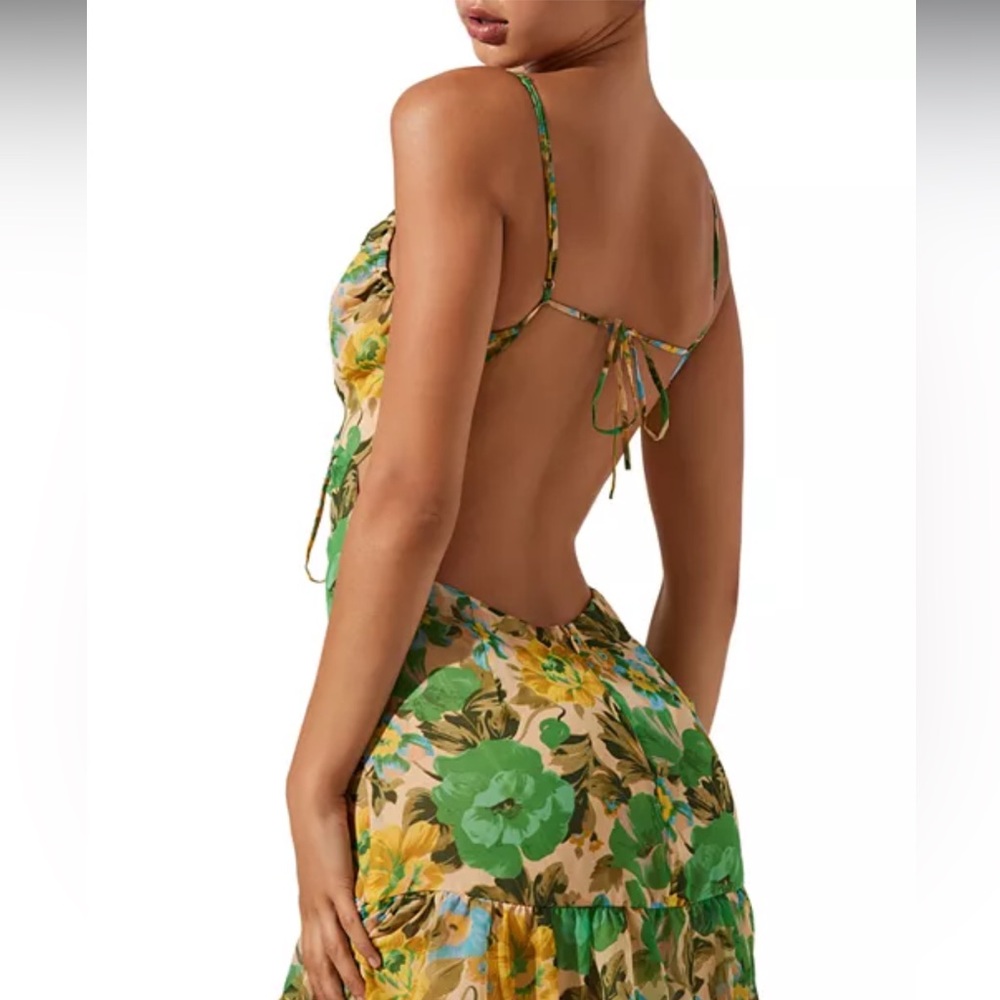 ASTR the Label Aneira Tiered Green Floral Maxi Dress - Picture 3 of 4
